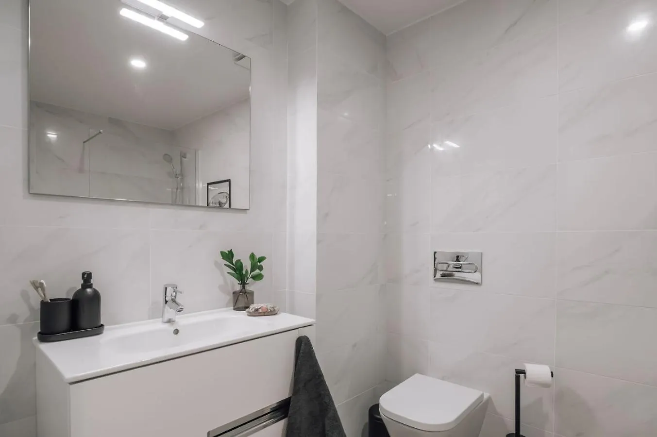Luso - 2 Bedrooms In Alcantara Lisboa Portugal