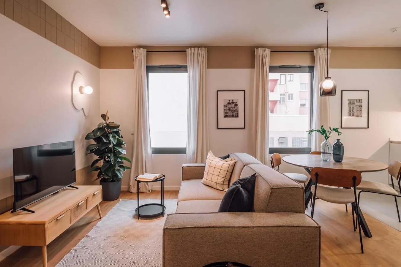Appartement Luso - 2 Bedrooms In Alcantara Lisboa Portugal