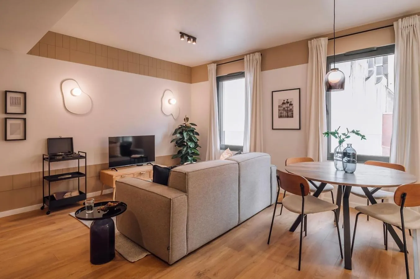 Luso - 2 Bedrooms In Alcantara Lisboa